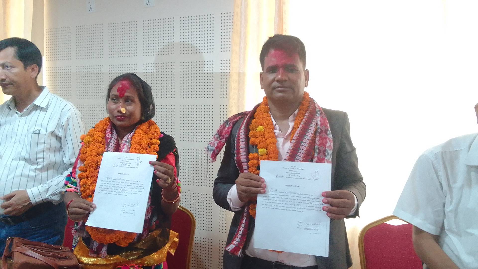 एमालेबाट धनगढीको मेयरमा रणबहादुर र उपमेयरमा नन्दकला