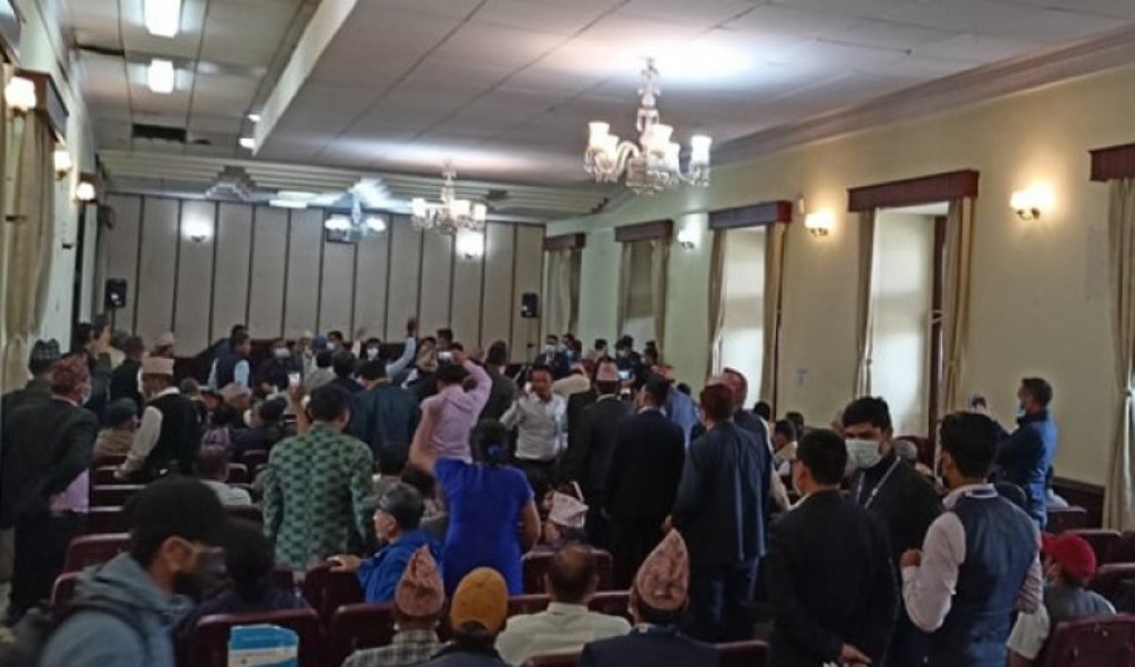 राजनीतिक दलद्वारा आचारसंहिता पूर्ण पालना गर्ने प्रतिबद्धता