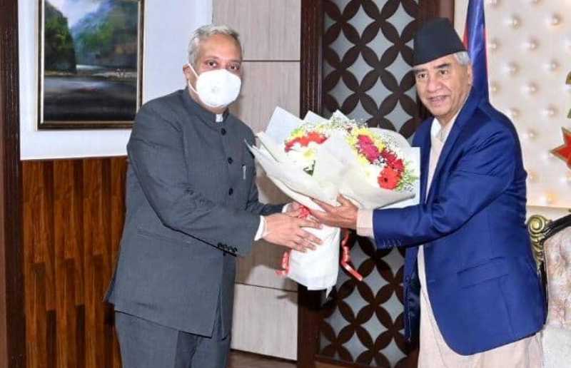 प्रधानमन्त्री देउवासँग भरतीय राजदूतको शिष्टाचार भेट