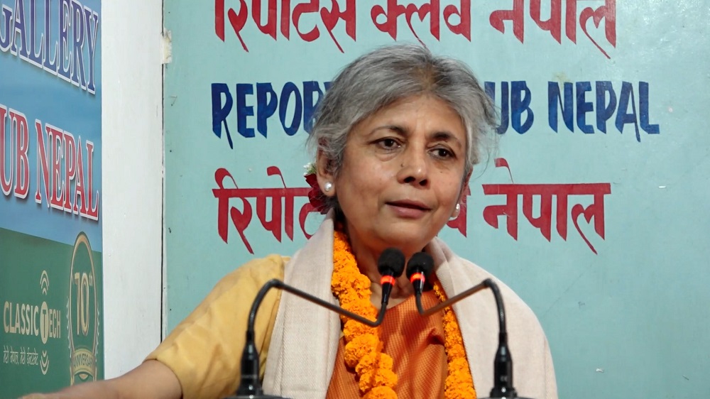प्रदीप गिरी विजयी भएको सिरहा १ बाट प्रतिनिधिसभा सदस्य उठ्ने सरिता गिरीको घोषणा