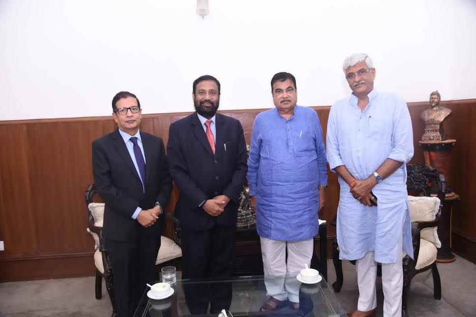 कांग्रेस नेता निधि र भारतका सडक परिवहन मन्त्रीबीच भेटघाट, नेपालको भौतिक पूर्वाधार निर्माणका विषयमा छलफल