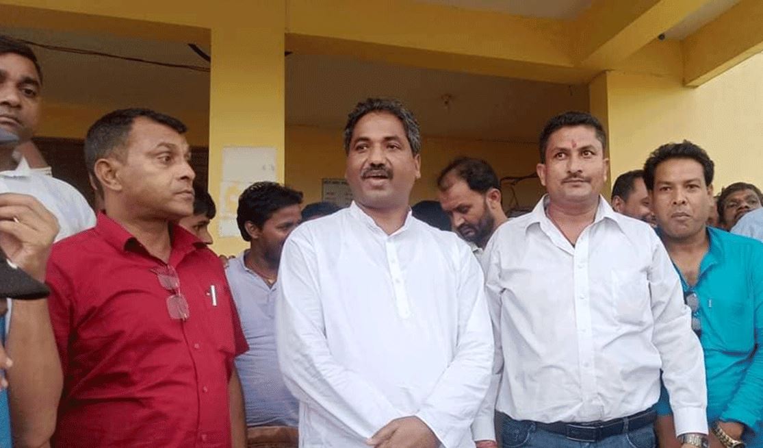 प्रभु साहले पाए चापाकल चुनाव चिह्न