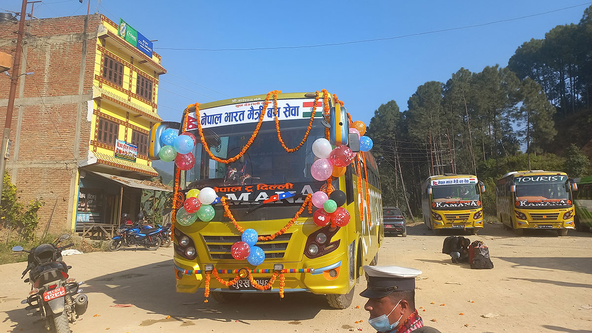 अर्घाखाँचीको सन्धिखर्कबाट दिल्लीसम्म सिधा बस सेवा सुरु