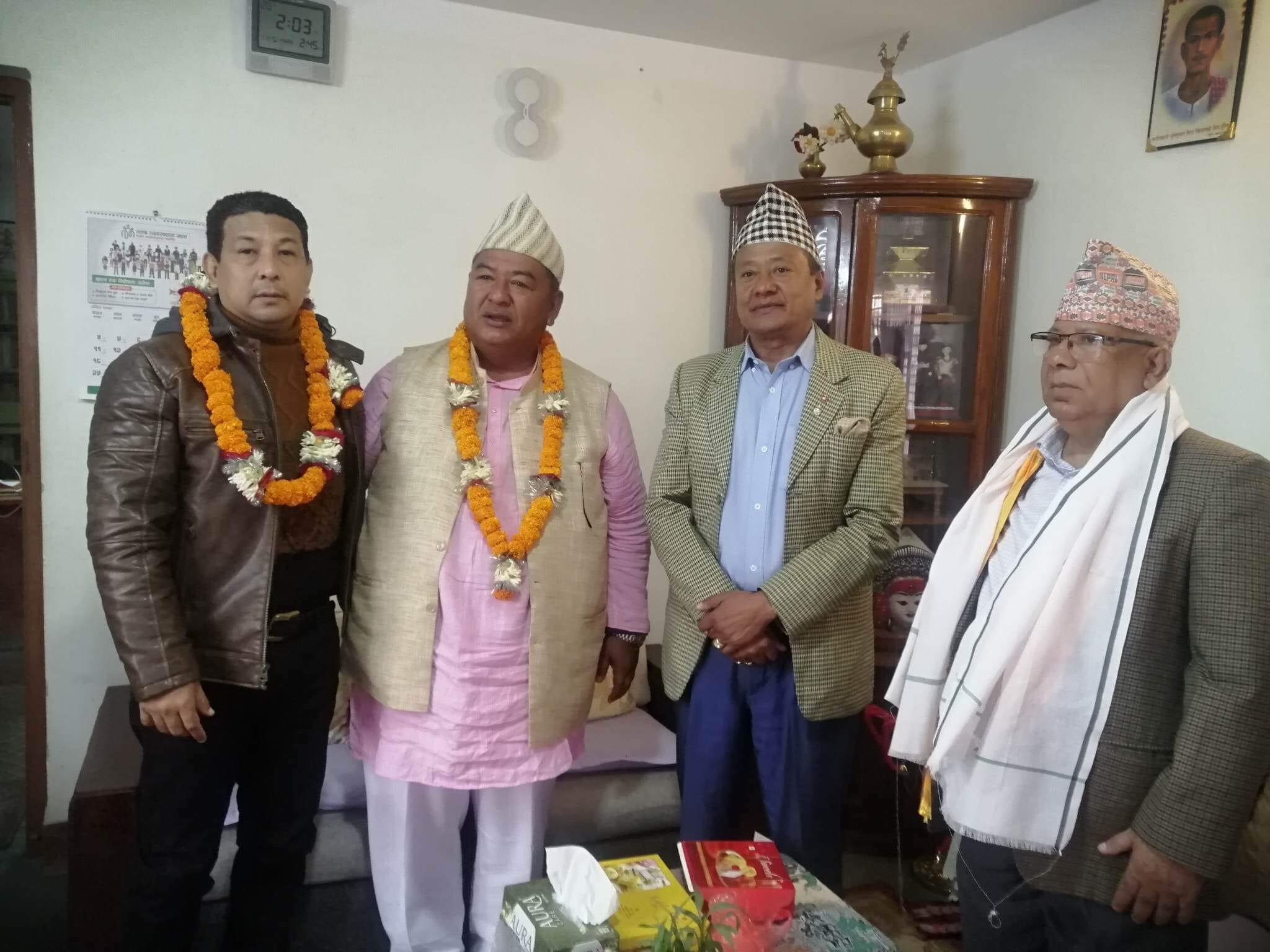 दीपक मनाङ्गे एकीकृत समाजवादीमा प्रवेश