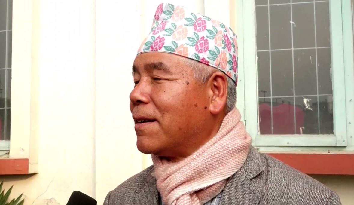 दल विशेषको राष्ट्रपति बनाउने कुरा संविधान विपरित छ : देव गुरुङ