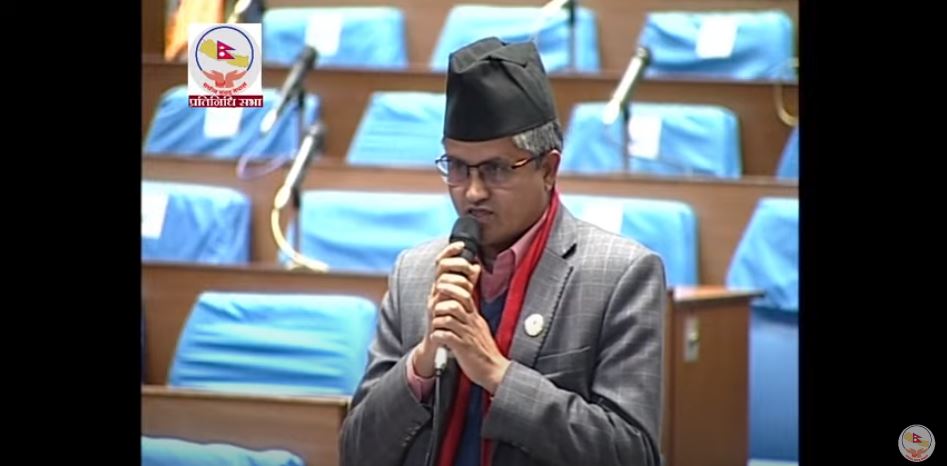 नयाँ बसपार्क घटनाबारे एमाले सांसद सूर्य थापाले मागे गृहमन्त्रीसँग जवाफ