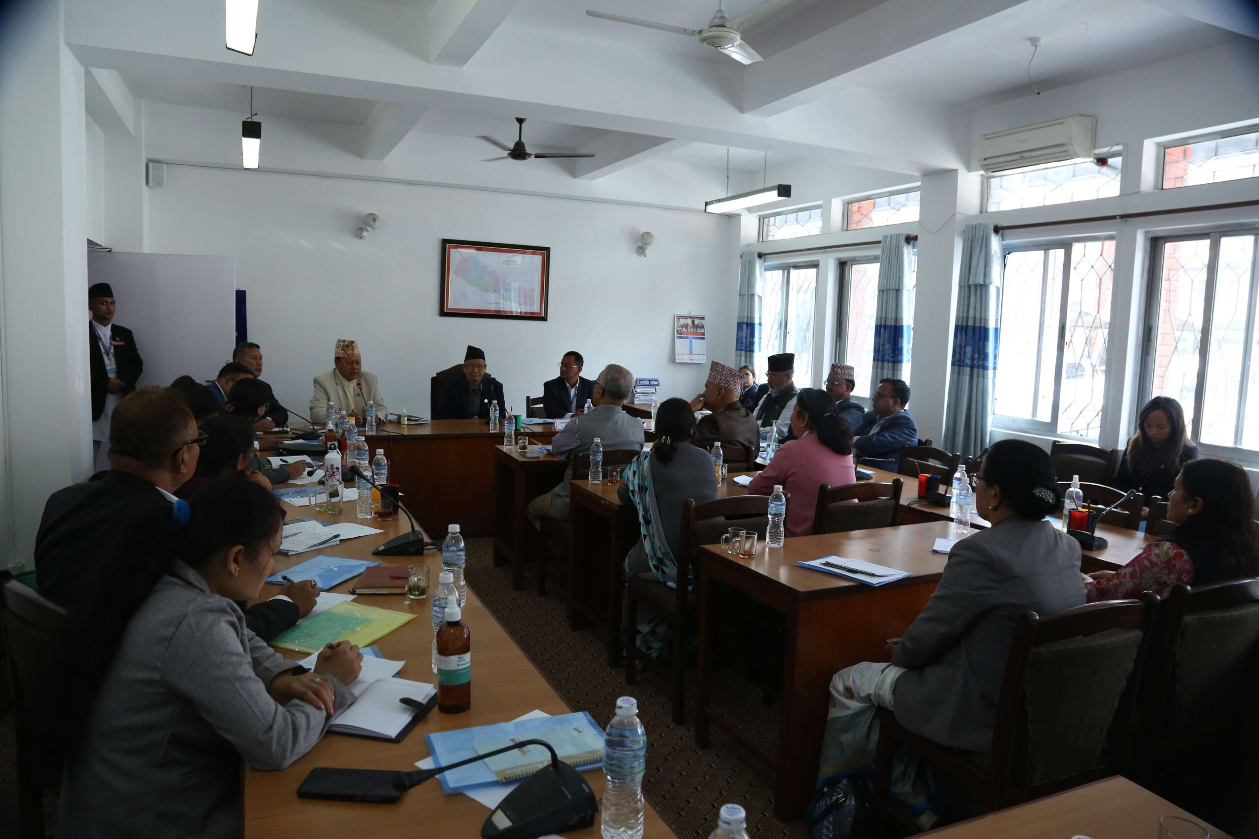 श्रम तथा उपभोक्ता हित समितिको बैठक बस्दै