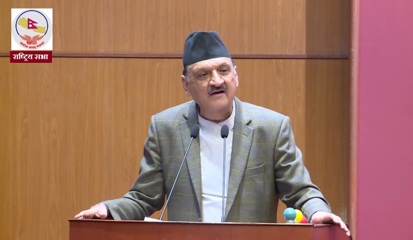 ऋण नलिइ देश समृद्ध हुदैन्:अर्थमन्त्री डाक्टर महत