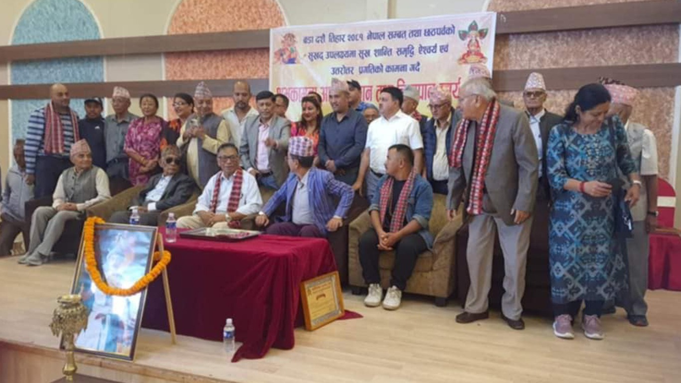 दशैंको शुभकामना भित्र लुकेको राजनीतिक चाहना, काठमाडौं १ मा खुले उप्रेती