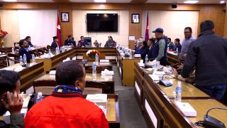 देशभर ११ हजार ३३८ सवारी दुर्घटना, एक हजार २३३ को मृत्यु