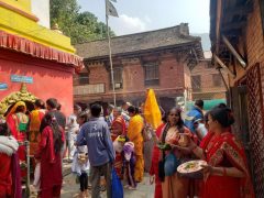 आदिर्लिङ्ग कुशेश्वर महादेव मन्दिरमा महाशिवरात्रिको दर्शन गर्नेको घुइँचो