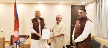 स्थानीय सेवा ऐन संशोधनका लागि सुझाव समितिले बुझायो प्रतिवेदन