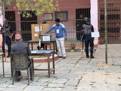 मन्थली सहिद स्मृति बहुमुखी क्याम्पसमा मतदान जारी