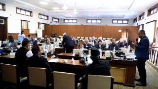 किसान वर्षभरी माटोमा खेल्छ तर ६ महिना भन्दा बढी खान पुग्दैन् : मन्त्री अधिकारी