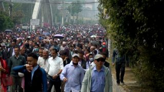 शिक्षकहरुले सडक नछाड्ने : ‘अब जितिन्छ कि बितिन्छ’ नारासहित चर्कियो आन्दोलन