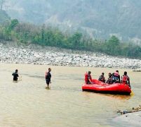 सप्तकोसीमा बेपत्ता व्यक्तिको खोजीका लागि सशस्त्र प्रहरीको गोताखोर टोली परिचालन