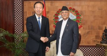 बालुवाटारमा प्रधानमन्त्रीसँग चिनियाँ नेताको शिष्टाचार भेट