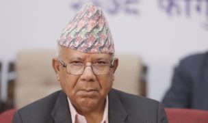 माधव नेपाल अध्यक्षकै रूपमा रहने समाजवादी सचिवालयको निर्णय