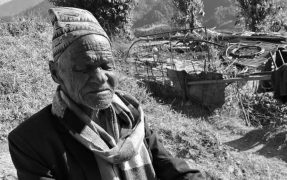डलेल्धुराबाट देउवालाई निर्वाचनमा चुनौती दिइरहेका ‘मम्याल बाजे’को निधन