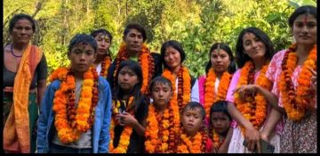 हायू परिवारको बयान – गाउँमा धेरै बिरामी भएर गाउँ मन परेन