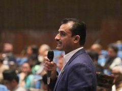 मोहन बस्नेतलाई रेड कार्पेट सत्कारप्रति गृह मन्त्रालयसँग स्पष्टीकरण माग