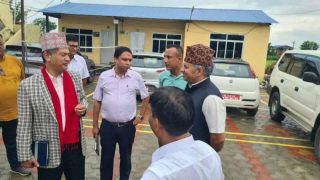 चितवनको विद्युत् समस्या समाधान गर्न फिल्डमा हितेन्द्रदेव