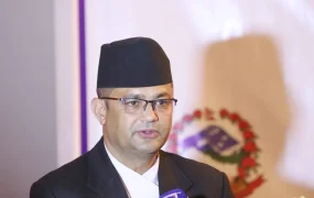 सरकारविरुद्ध भ्रम फैलाउने प्रयास भइरहेको गिरीको आरोप