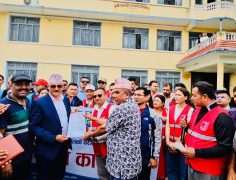 किसान मल अभावका कारण खेती गर्न सक्दैनन्, वाइसीएलले कृषि लिमिटेडलाई ज्ञापनपत्र दियो