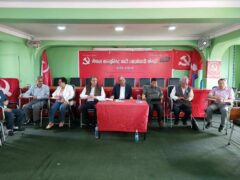 अचानक स्थगित भयो प्रचण्डद्वारा बोलाइएको पदाधिकारी बैठक