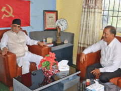 नेकपासँग एकताको निर्णय प्रचण्डले विप्लवलाई जानकारी गराए