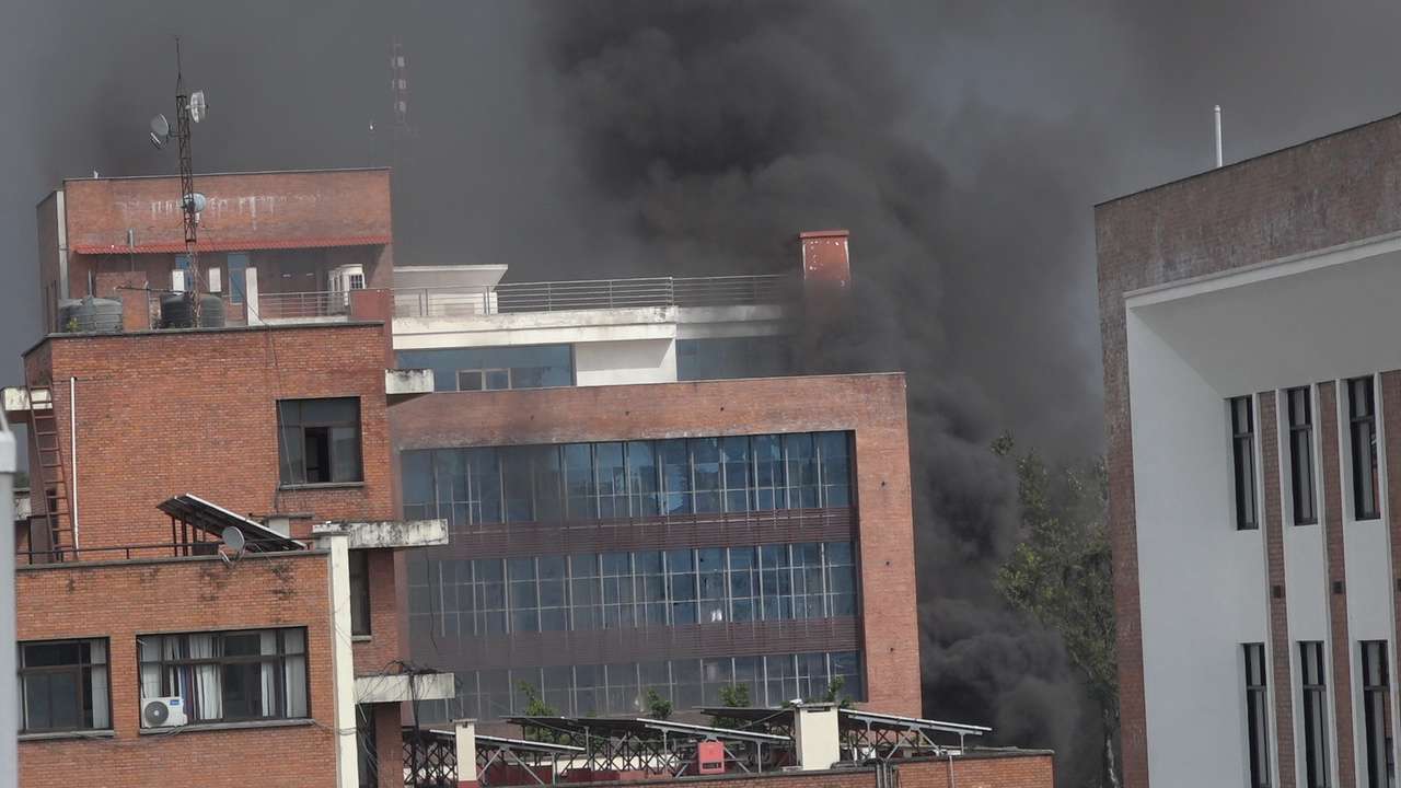 महान्यायाधिवक्ताको कार्यालयमा आगजानी