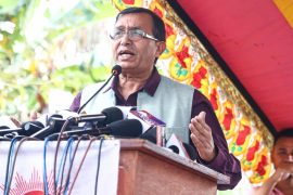 एमालेलाई एकता चाहिएको बेला पुनर्गठनको बहस सान्दर्भिक छैन: भानुभक्त ढकाल