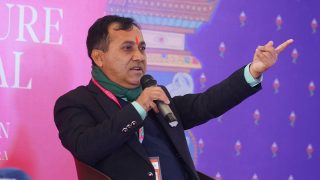 प्रधानमन्त्रीलाई विश्वप्रकाश शर्माको प्रश्न– नेताहरूलाई भ्रमणको वातावरण नबनाए चुनाव कसरी हुन्छ ?
