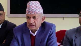 असन्तुष्टिपछि पनि ओलीको समर्थनमा ज्ञवाली, शानदार मतका साथ विजयी गराउन आग्रह