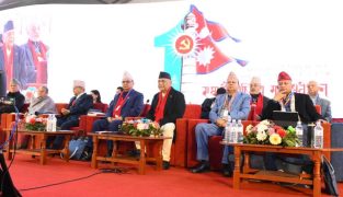 एमाले केन्द्रीय कमिटी बैठक जारी, बन्दसत्र १ बजेदेखि