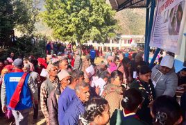 केएमसीको स्वास्थ्य टोलीले सिन्धुलीको रातामाटामा गर्‍यो साढे २३ सयको निःशुल्क परीक्षण