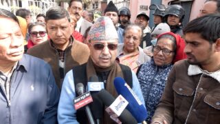 निर्वाचन आयोगको एकलौटी र गैरकानुनी निर्णयविरुद्ध सर्वोच्च गएका हौं : खड्का