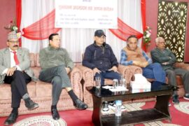 काठमाडौं १ का वासिन्दाले दल भन्दामाथि उठेर स्थानीय उम्मेदवारलाई सघाउने