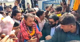 सर्लाही पुगेका गगन थापाको भब्य स्वागत, बारादेखि सर्लाहीसम्म कार्यकर्ताको उत्साह