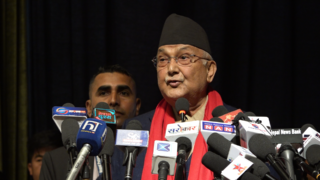 कांग्रेस र एमाले नजिकिएपछि निर्वाचन सार्ने षडयन्त्र हुँदैछ : अध्यक्ष ओली