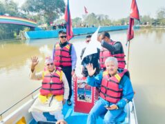 केपी ओलीले गरे ईन्द्रेणी तालमा मोटरबोट सयर