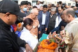 एमाले अध्यक्ष ओलीलाई पितृशोक