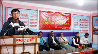‘प्रचण्डले हल नगरेको टिआरसी, अब रवि–बालेनको काँधमा’