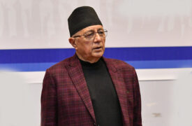 कांग्रेसको कोइराला पक्षले सर्वोच्चको फैसला स्वीकार गर्ने, देउवा पक्षको भेलामा नजाने