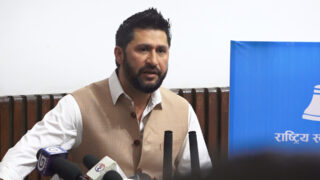 अदालतबाट न्यायलाई हाँसोको विषय नबनाइयोस् : रवि लामिछाने