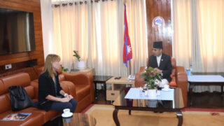 नेपाल प्रवेशको अनुमति पर्खिँदै स्टारलिंक