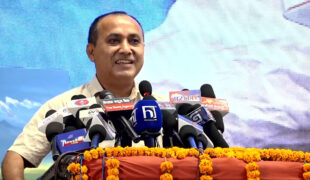 आलोचनामा केन्द्रित हुँदा कांग्रेस पार्टी गन्तब्यमा पुग्न सक्दैन : शर्मा