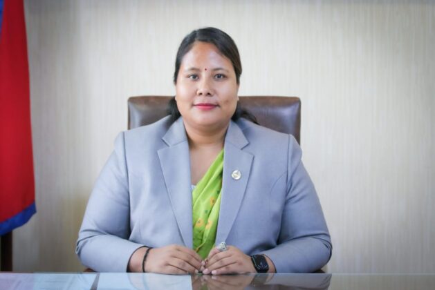 सम्पर्कमा आउन पटक-पटक ताकेता गर्दा पनि नआएपछि कृषिमन्त्रीले हटाइन नार्कका २ कर्मचारी