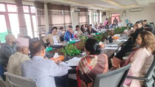 पाठ्यक्रम प्रारूप परिवर्तन कार्य तीव्र, विज्ञहरूसँग छलफल